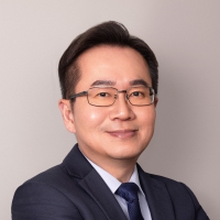陳裕華 Yu-Hua Chen
欣興電子股份有限公司 副總經理
Vice President, Unimicron Technology Corp.